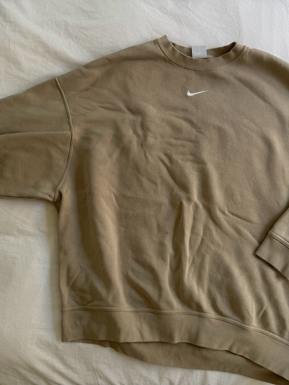 Nike women’s Crewneck Sweatshirt